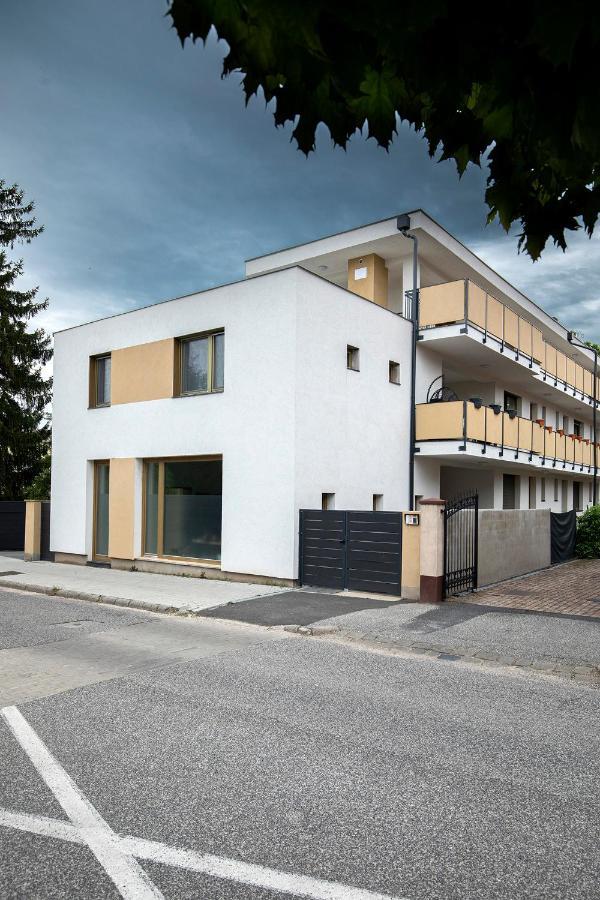Trend Ba Home Apartman Balatonalmádi Esterno foto